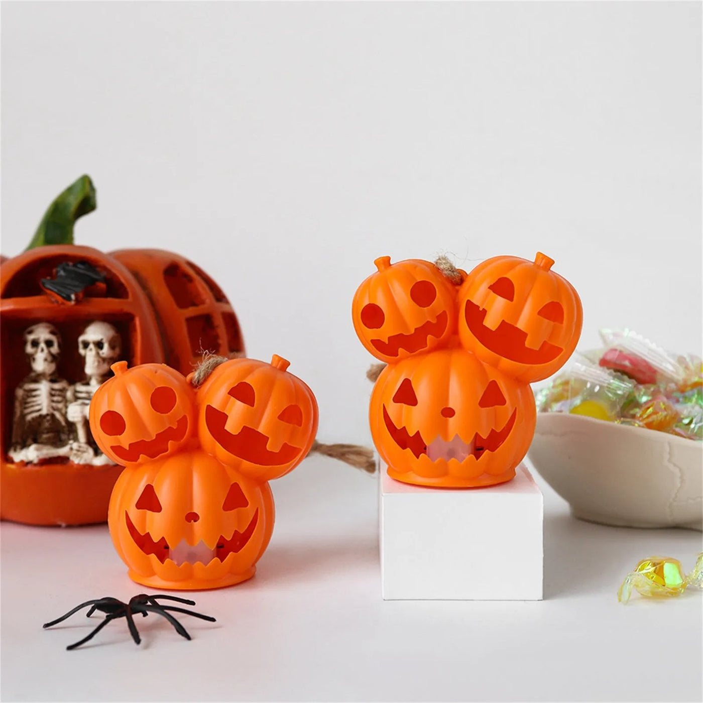 Halloween Decorative Pumpkin Lantern – Luminous LED Light for Spooky Atmosphere - Ikimsoft